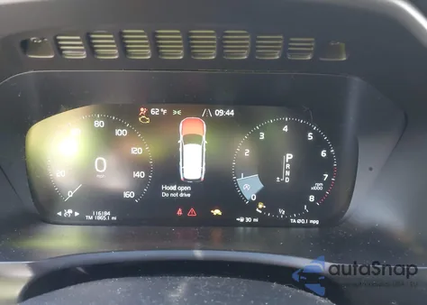 2017 Volvo Xc90 T6 Momentum from USA, damaged, VIN YV4A22PKXH1112891